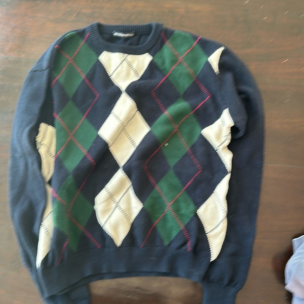 BRANDY MELVILLE preppy plaid sweater